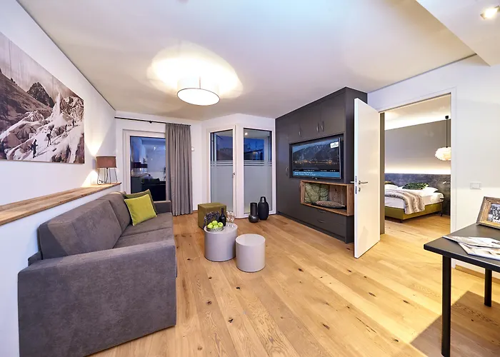 Two Timez - Boutique Hotel - With Ac